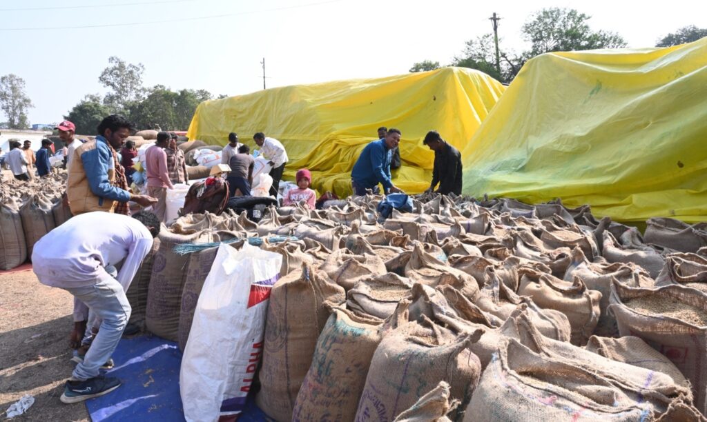 28 फरवरी को कोरिया जिला के 20 हजार से अधिक किसानों को कृषक उन्नति योजना के तहत 88 करोड़ रुपए से अधिक की मिलेगी आदान सहायता 4 904c3c09 3600 4111 8c7b e2f2c93f09c3