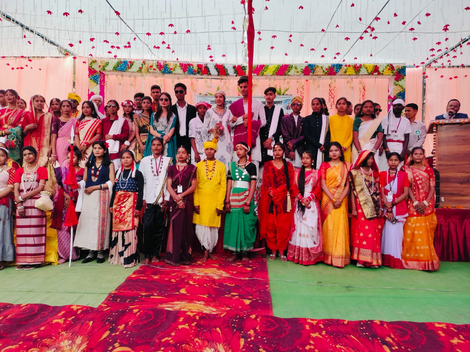 शासकीय रानी दुर्गावती महाविद्यालय में वार्षिकोत्सव एवं पुरस्कार वितरण समारोह... 1 IMG 20260221 WA0008