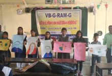 अहिंसा से अधिकार तक थीम पर विद्यालयीन बच्चों ने दिखाया हुनर 20 ed08c36d fe87 45cf ae18 b16a28d20ab1