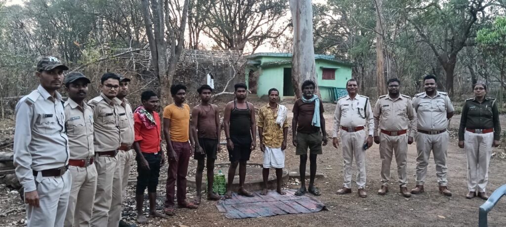 धमतरी में नील गाय का शिकार, जंगल में पड़ा मिला शव, फिर डॉगस्कॉड की मदद से ऐसे अरेस्ट हुआ शिकारी, DFO ने कहा… 2 95590ec0 5b1f 4d26 b308 679d63bb9403 1